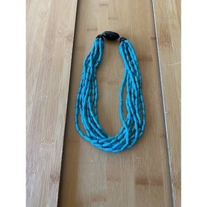 Turquoise Color Beaded Necklace Magnetic Closure